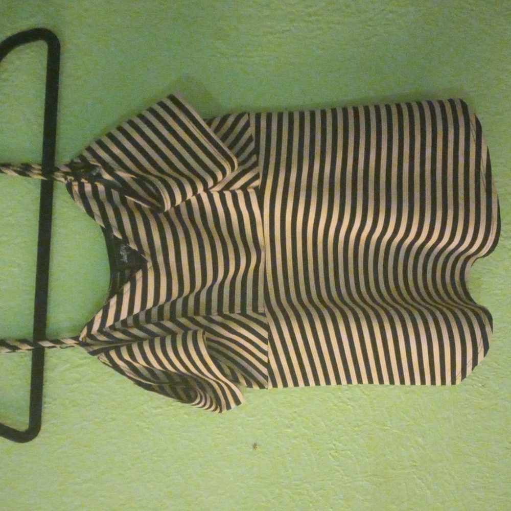 daytrip women's black n white top size small